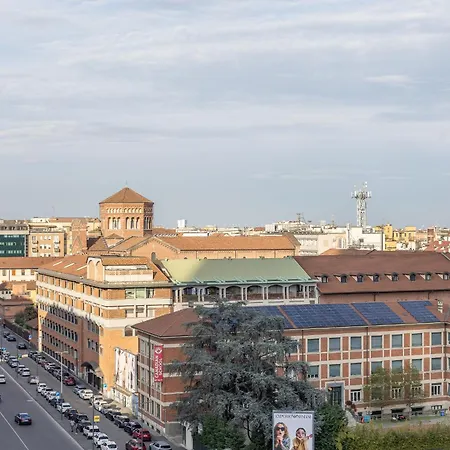 La Vista Sulla Citta - 8vo Piano Attico Mozzafiato Apartamento Milán